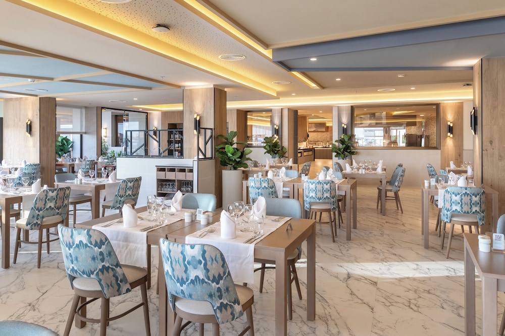 Hotel Riu Palace Calypso - Adults Only — Restaurant & bars in Esquinzo, Canary Islands