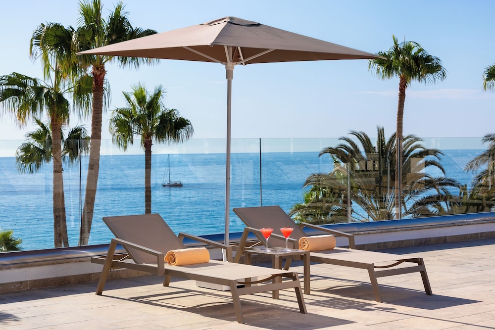 Hotel Riu Palace Calypso - Adults Only — Beach in Esquinzo, Canary Islands