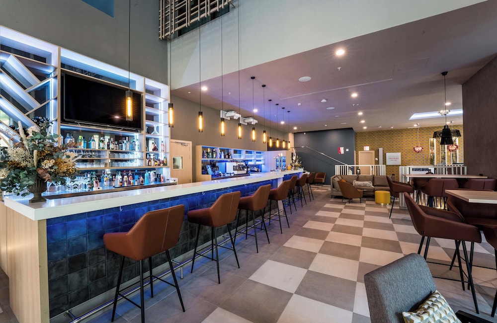 Leonardo Royal Hotel Barcelona Fira — Restaurant & bars in Barcelona, Catalonia