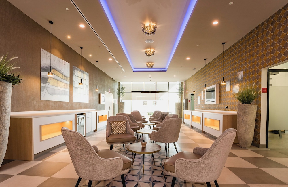 Leonardo Royal Hotel Barcelona Fira — Hotel building in Barcelona, Catalonia