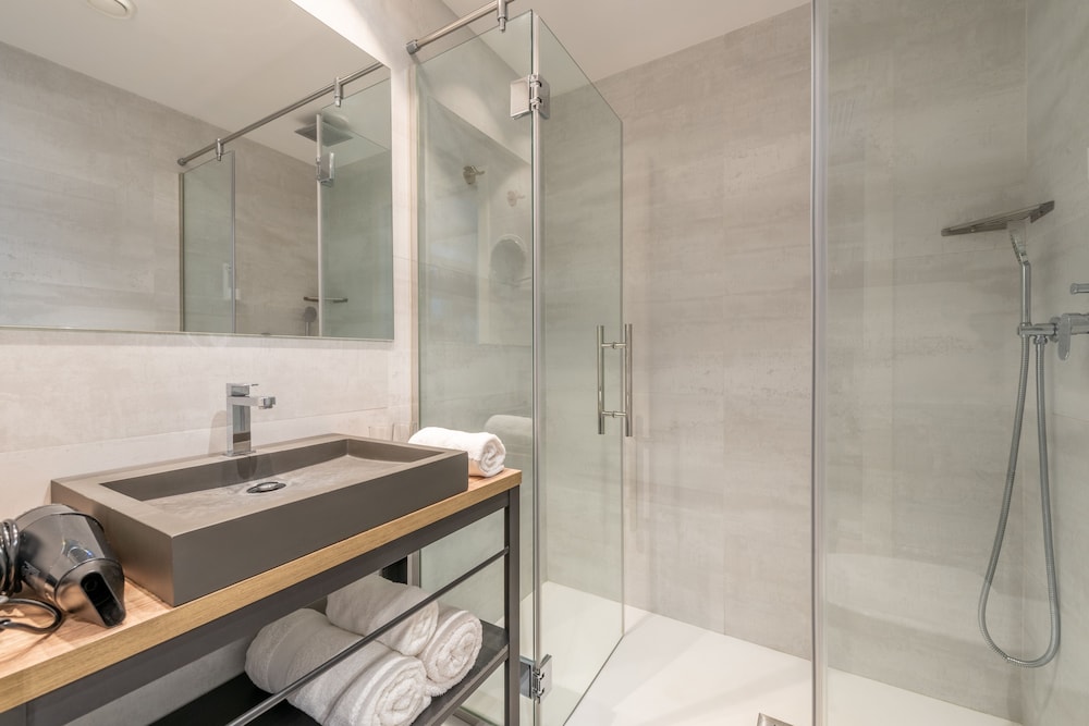 Kyrat Amarac Suites — Hotel rooms in Cala Millor, Balearic Islands