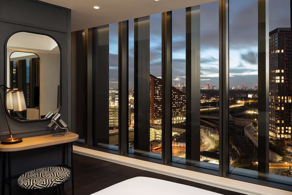 The Gantry London, Curio Collection by Hilton - zdjęcie 2