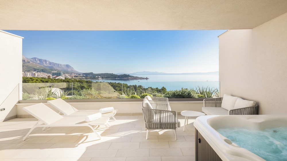 Aminess Laurel Khalani Hotel — Spa in Makarska, Split-Dalmatia