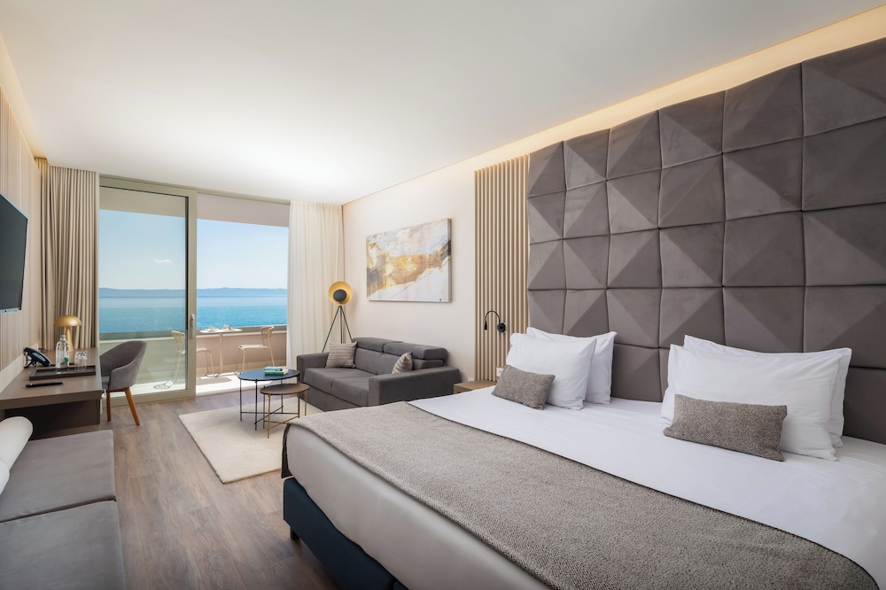 Aminess Laurel Khalani Hotel — Hotel rooms in Makarska, Split-Dalmatia