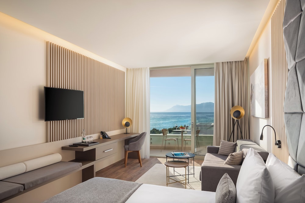 Aminess Laurel Khalani Hotel — Hotel rooms in Makarska, Split-Dalmatia