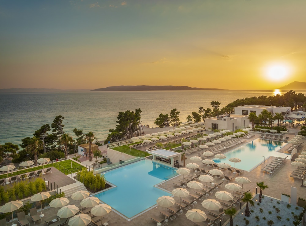 Aminess Laurel Khalani Hotel — Swimming pool in Makarska, Split-Dalmatia