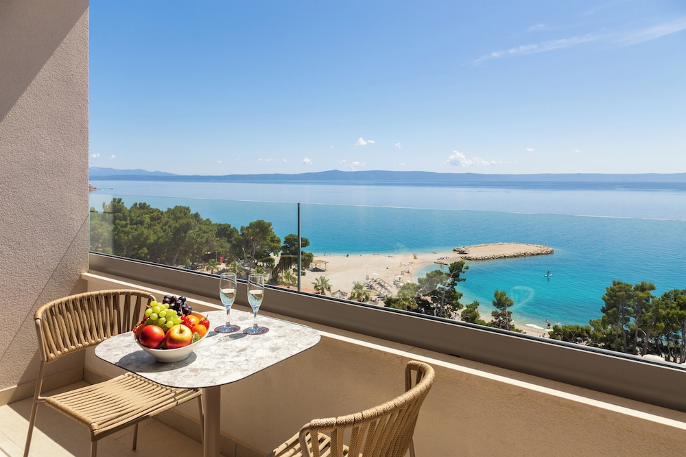 Aminess Laurel Khalani Hotel — Beach in Makarska, Split-Dalmatia