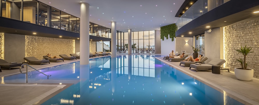 Aminess Laurel Khalani Hotel — Swimming pool in Makarska, Split-Dalmatia