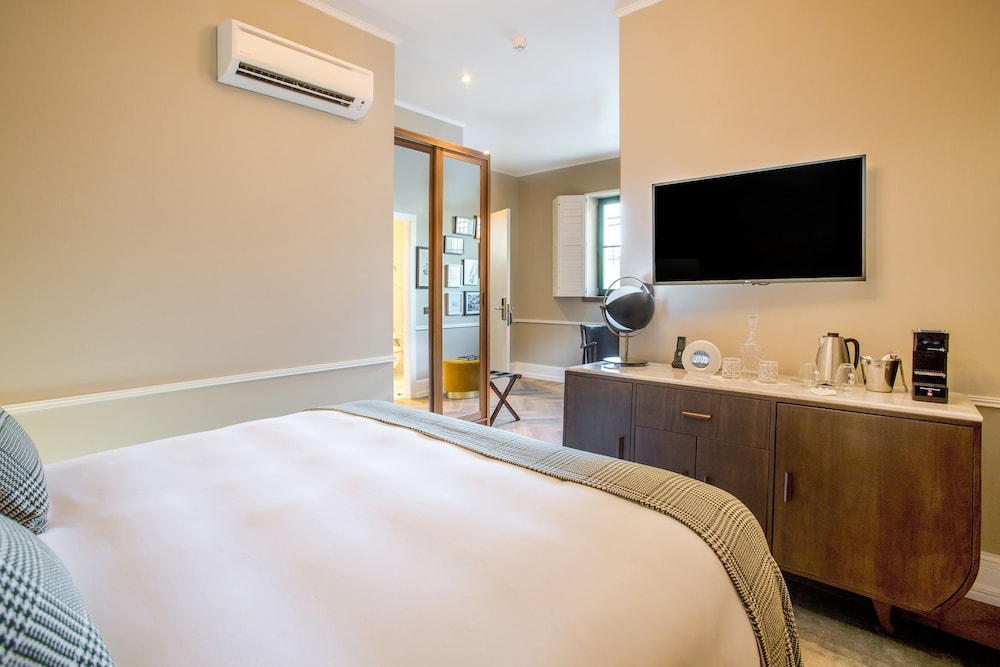 Hotel Brown Beach House & Spa — Hotel rooms in Trogir, Split-Dalmatia