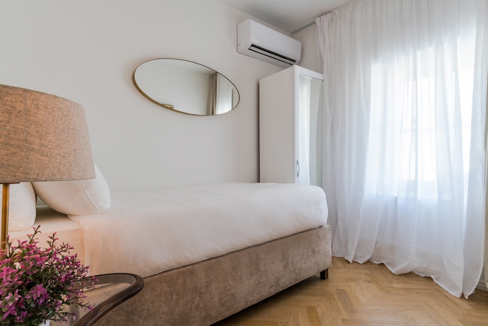Hotel Brown Beach House & Spa — Hotel rooms in Trogir, Split-Dalmatia