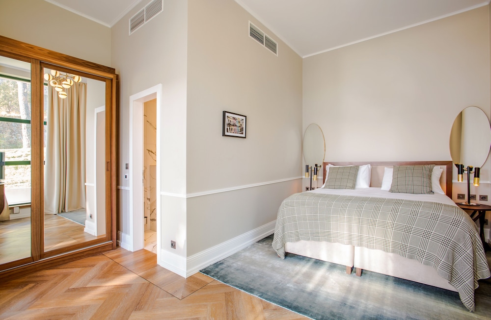 Hotel Brown Beach House & Spa — Hotel rooms in Trogir, Split-Dalmatia