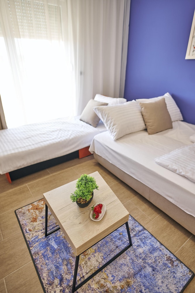Arancini Residence — Hotel rooms in Vodice, Šibenik-Knin