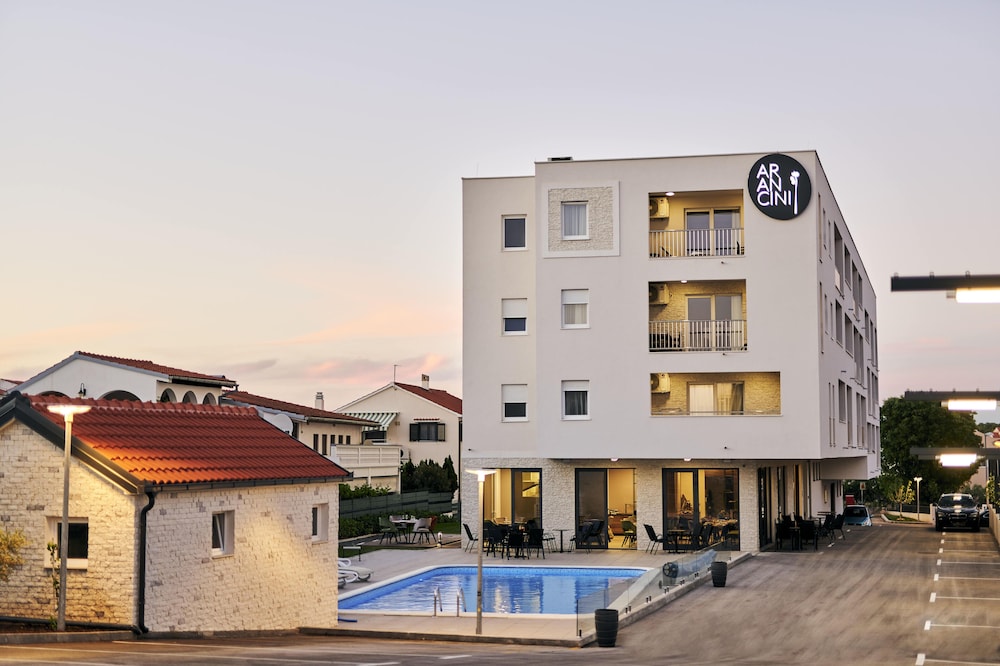 Arancini Residence — Hotel building in Vodice, Šibenik-Knin