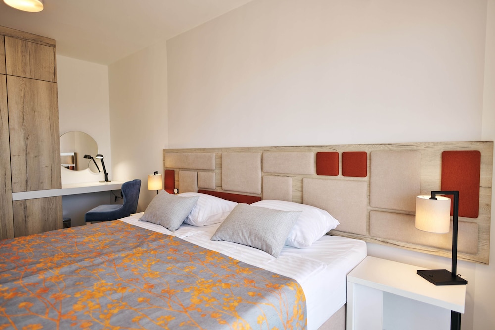 Arancini Residence — Hotel rooms in Vodice, Šibenik-Knin