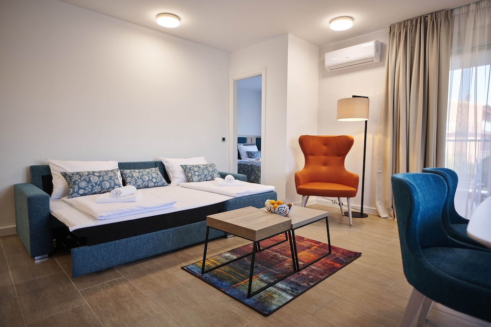 Arancini Residence — Hotel rooms in Vodice, Šibenik-Knin