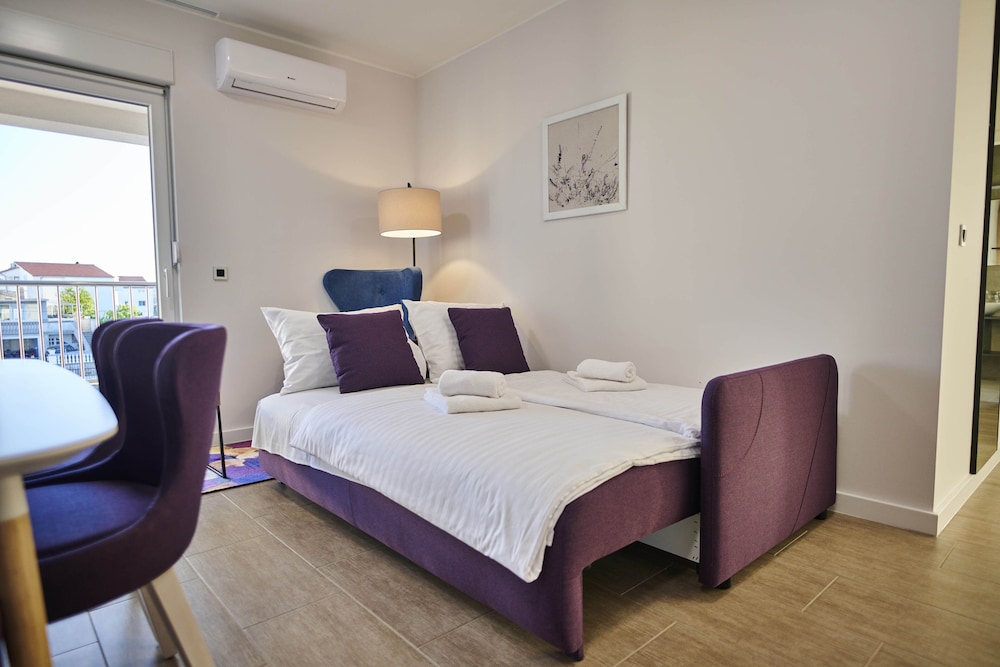 Arancini Residence — Hotel rooms in Vodice, Šibenik-Knin