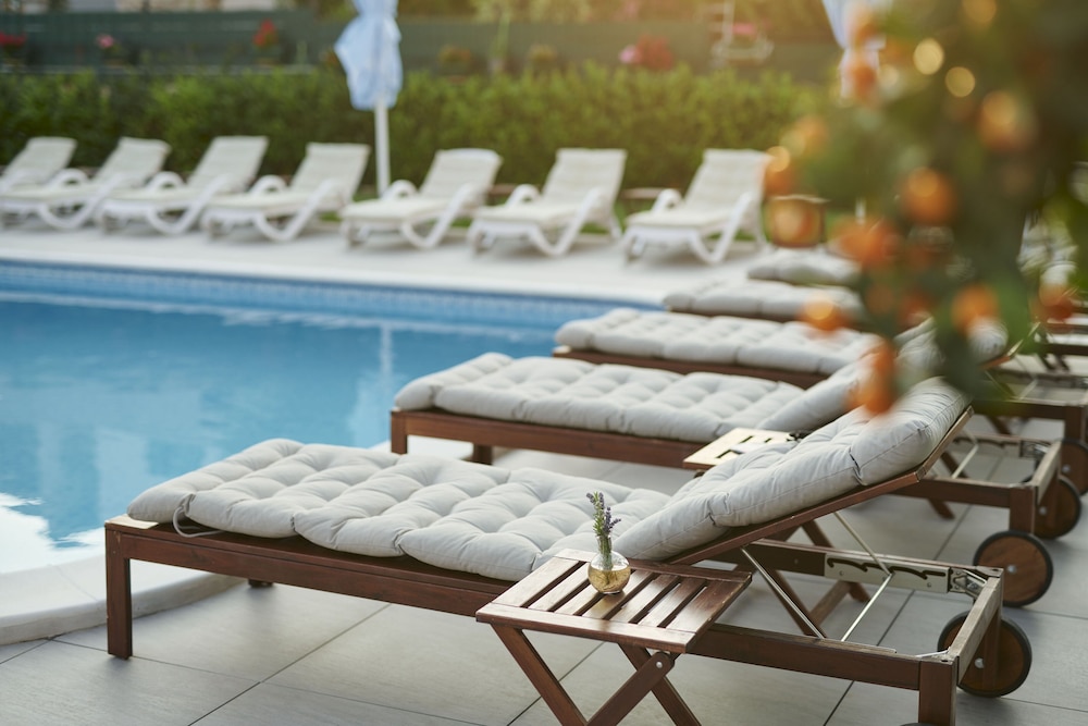 Arancini Residence — Swimming pool in Vodice, Šibenik-Knin