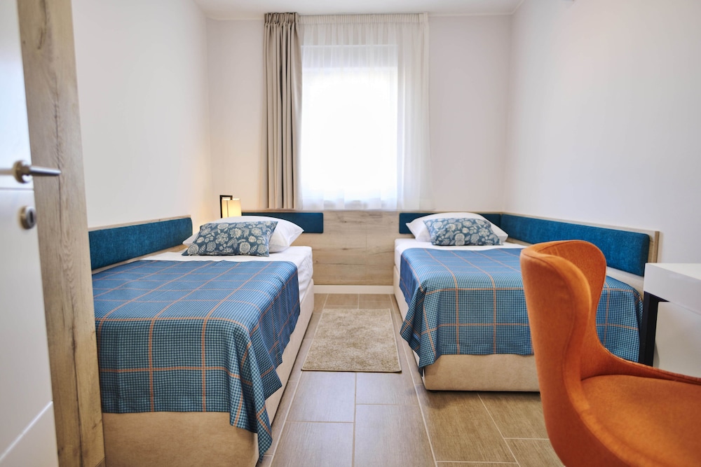 Arancini Residence — Hotel rooms in Vodice, Šibenik-Knin