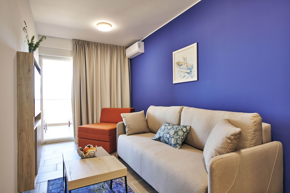 Arancini Residence — Hotel rooms in Vodice, Šibenik-Knin
