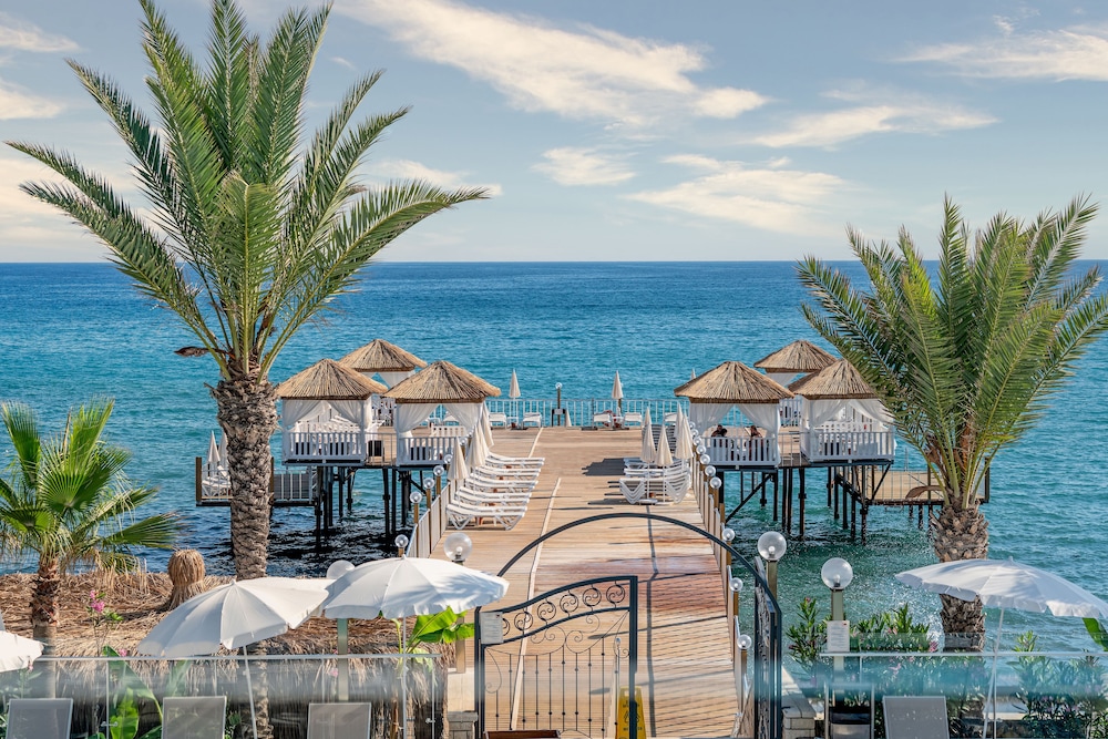 Aria Resort & Spa — Beach in Alanya