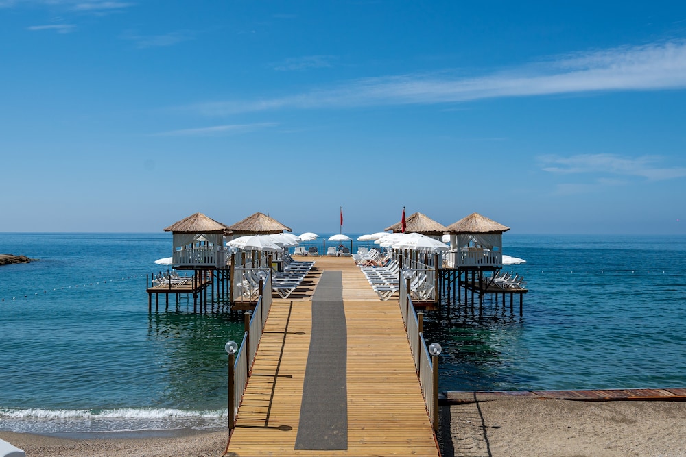 Aria Resort & Spa — Beach in Alanya