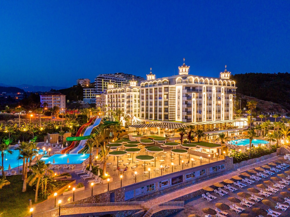 Aria Resort & Spa — Hotel building in Alanya