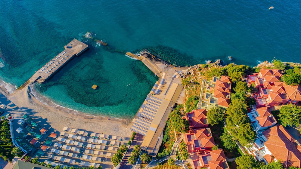 Senza Garden Holiday Club - All Inclusive — Beach in Alanya