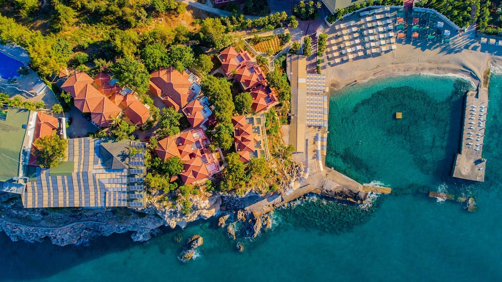 Senza Garden Holiday Club - All Inclusive — Beach in Alanya
