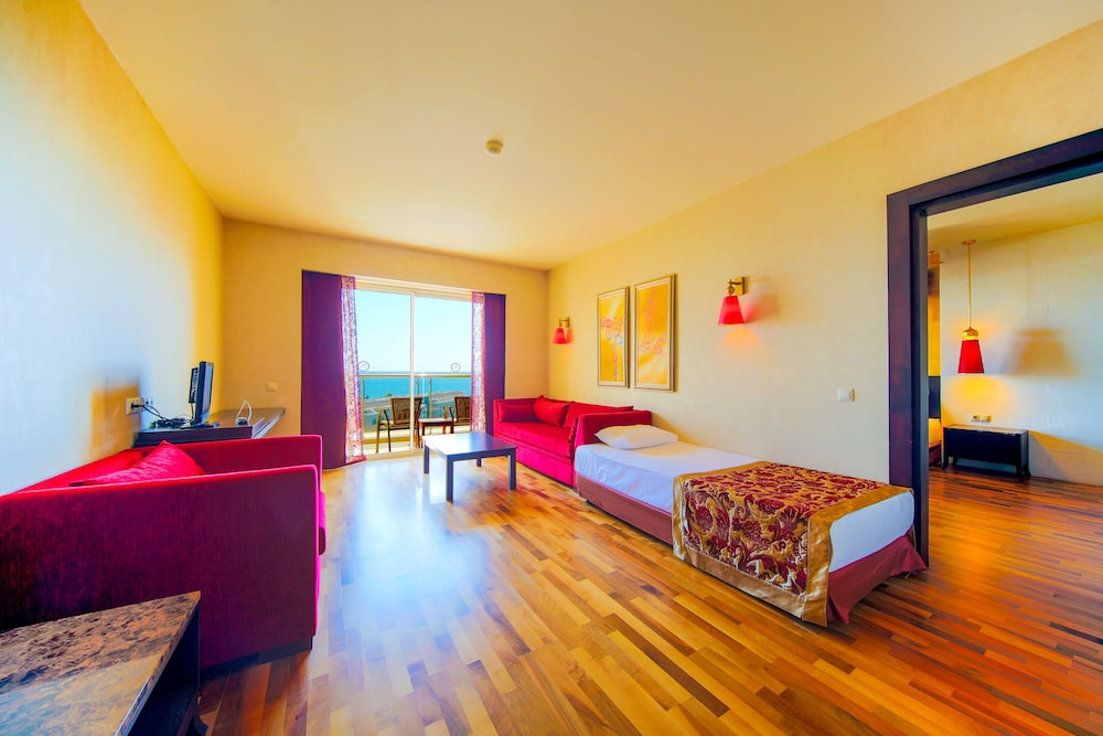 Horus Paradise Resort - Ultra All Inclusive — Hotel rooms in Side