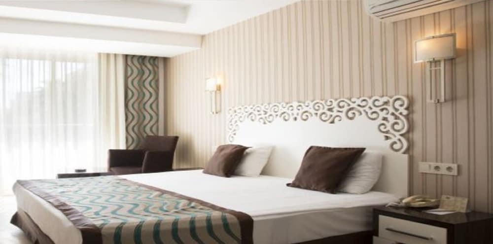 Horus Paradise Resort - Ultra All Inclusive — Hotel rooms in Side