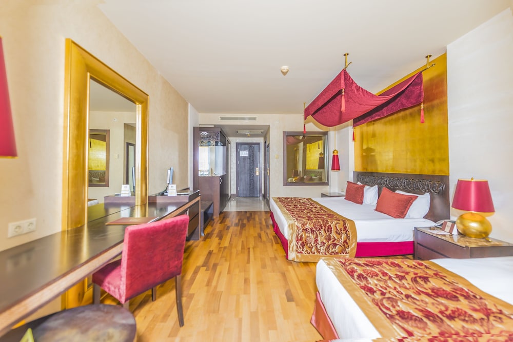 Horus Paradise Resort - Ultra All Inclusive — Hotel rooms in Side