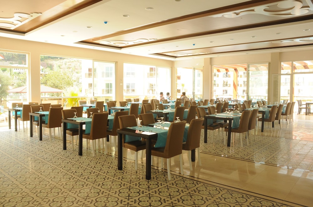 Marcan Resort Hotel — Restaurant & bars in Fethiye, Mugla