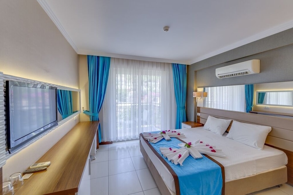 Marcan Resort Hotel — Hotel rooms in Fethiye, Mugla