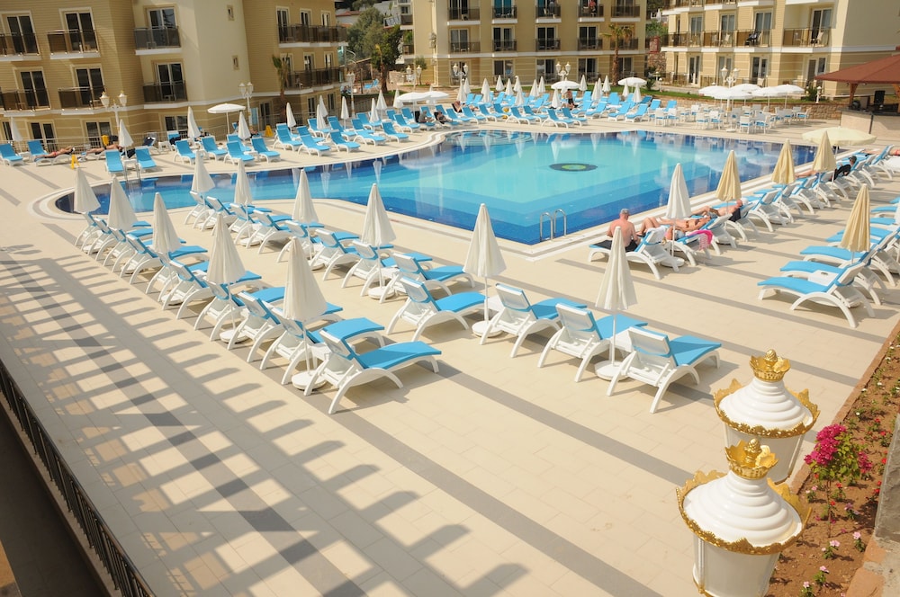 Marcan Resort Hotel — Swimming pool in Fethiye, Mugla