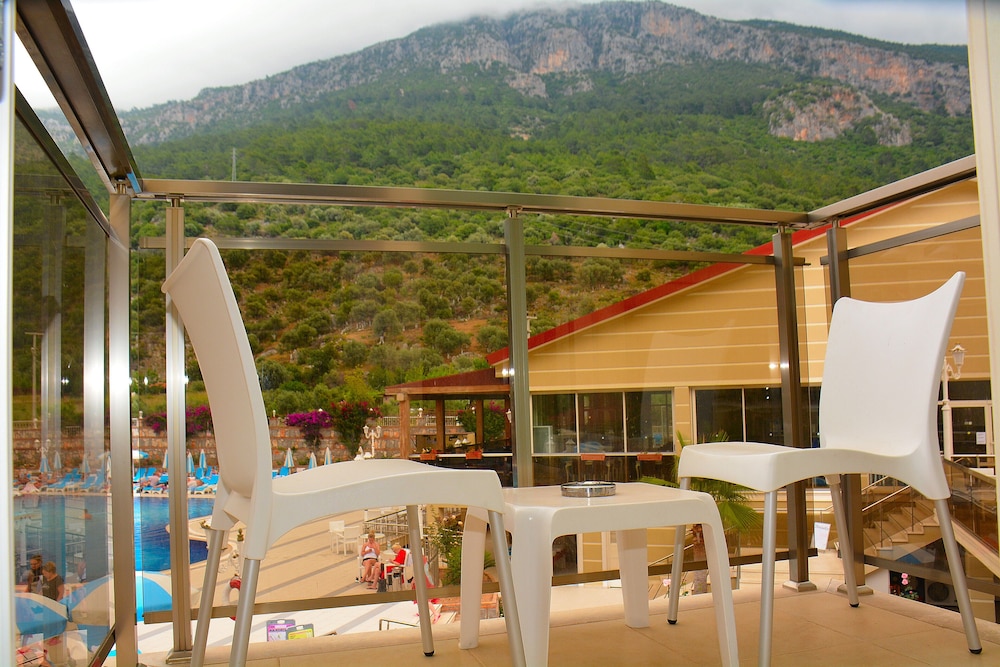 Marcan Resort Hotel — Hotel building in Fethiye, Mugla