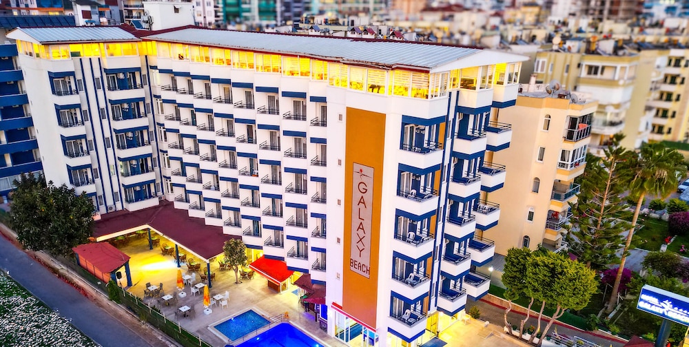 Galaxy Beach Hotel — Hotel building in Alanya