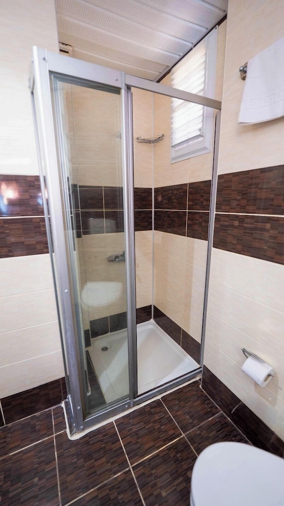Galaxy Beach Hotel — Hotel rooms in Alanya