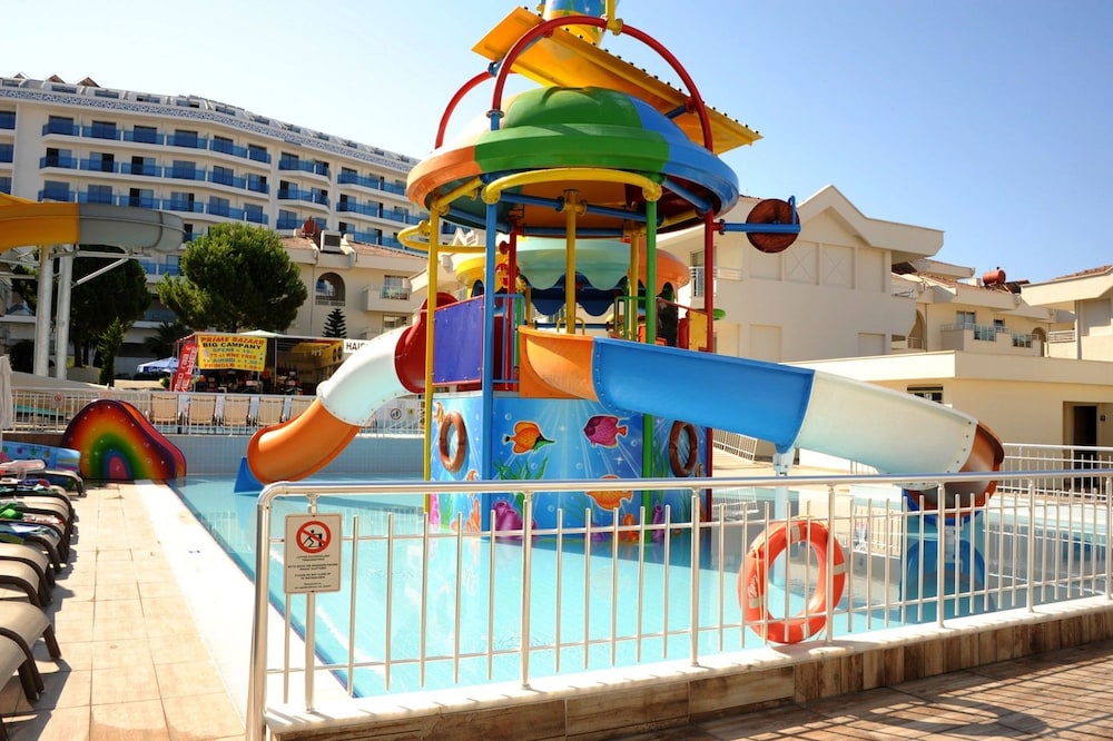 Dream World Hill — Attractions for children in Side