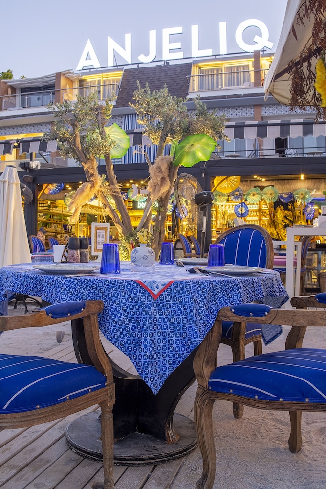 Anjeliq House — Restaurant & bars in Alanya