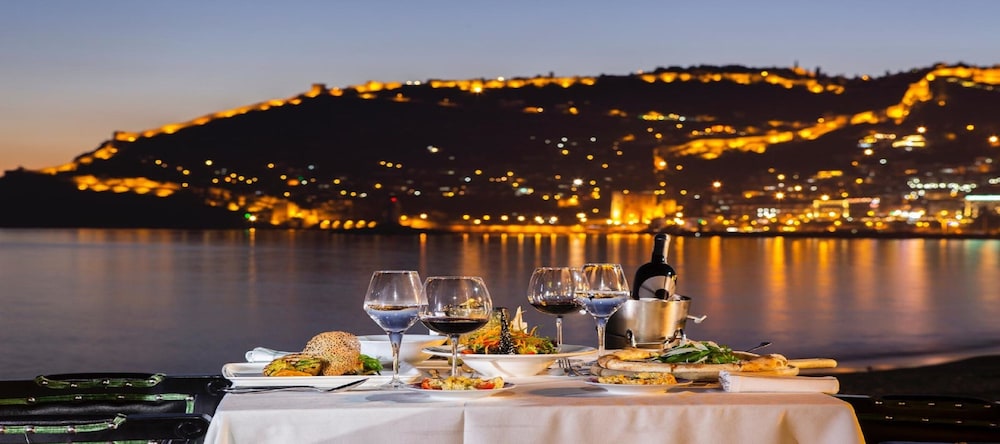 Anjeliq House — Restaurant & bars in Alanya