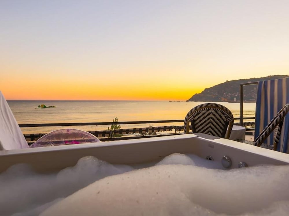 Anjeliq House — Spa in Alanya