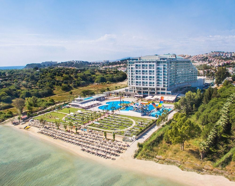 Liberty Kuşadası - All inclusive image
