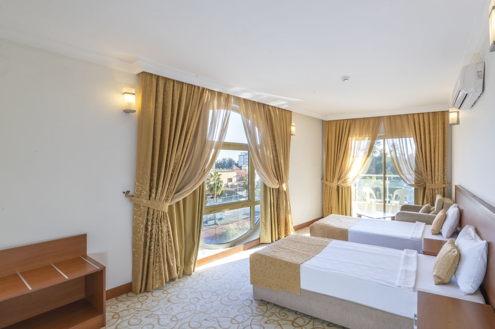 Miarosa Konaklı Garden - All Inclusive — Hotel rooms in Alanya