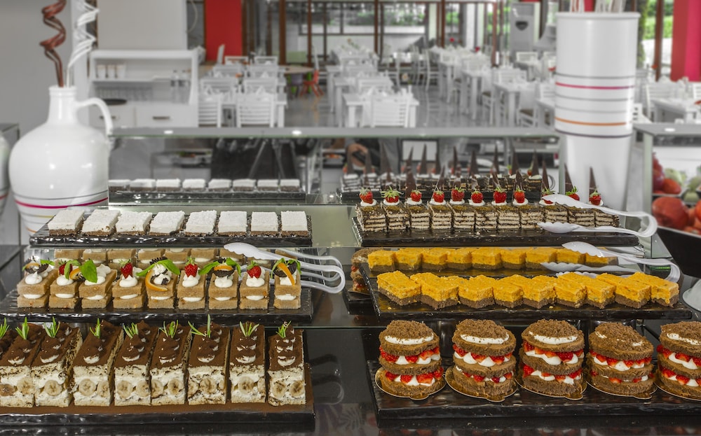 Miarosa Konaklı Garden - All Inclusive — Restaurant & bars in Alanya