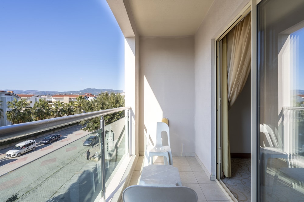 Miarosa Konaklı Garden - All Inclusive — Hotel rooms in Alanya