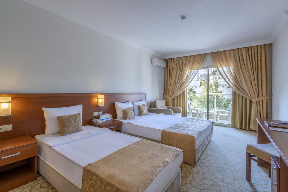 Miarosa Konaklı Garden - All Inclusive — Hotel rooms in Alanya