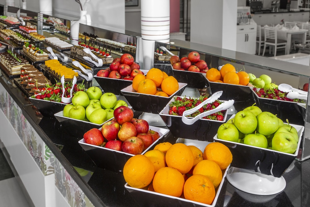Miarosa Konaklı Garden - All Inclusive — Restaurant & bars in Alanya