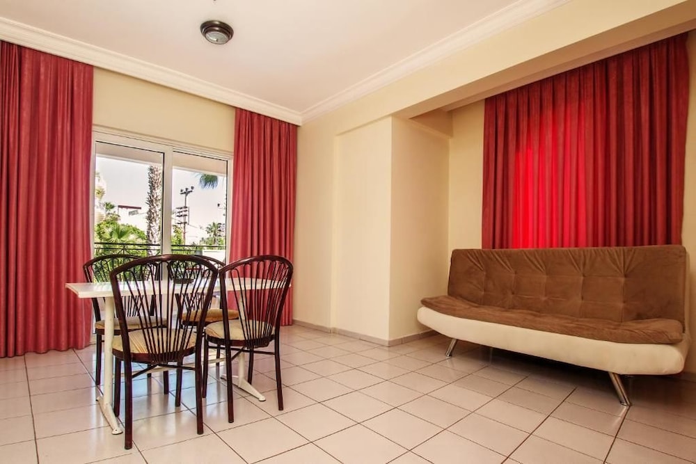 Club Sunsmile — Hotel rooms in Marmaris, Mugla
