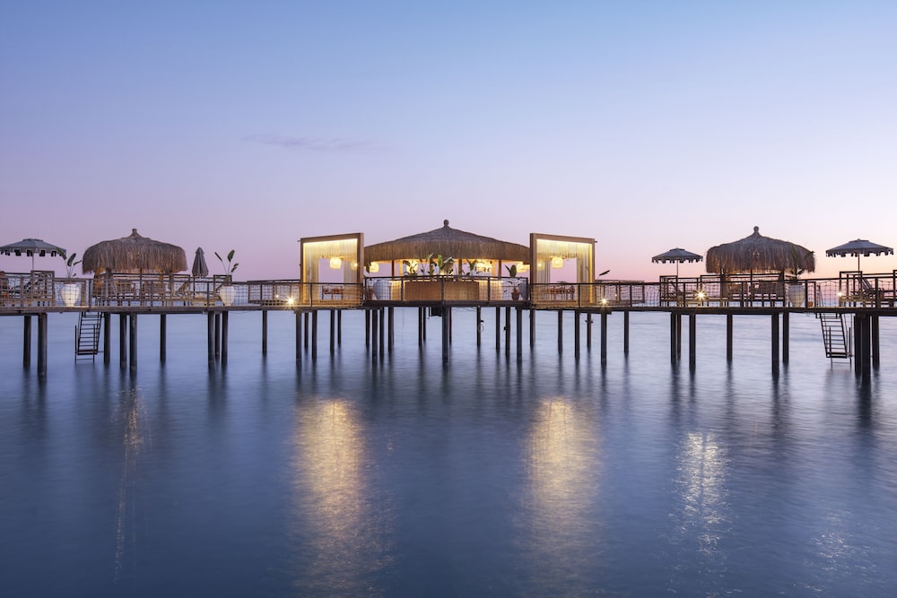 Blue Marlin Deluxe Spa & Resort - All Inclusive — Restaurant & bars in Alanya