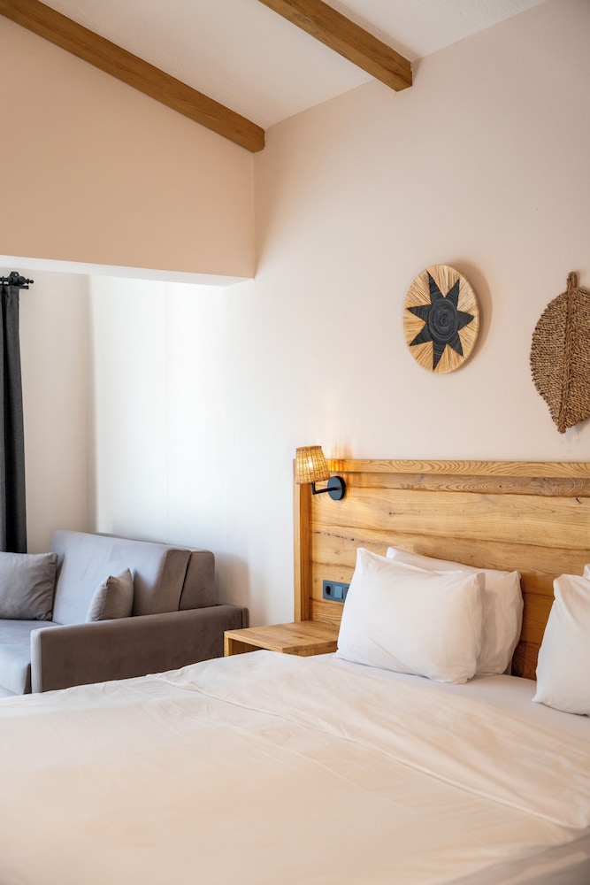 The Pearl Ölüdeniz — Hotel rooms in Fethiye, Mugla